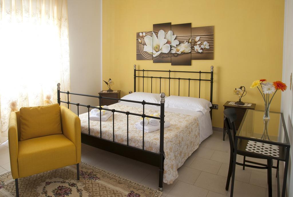 Mamma Lucia Bed & Breakfast Manduria Exterior photo